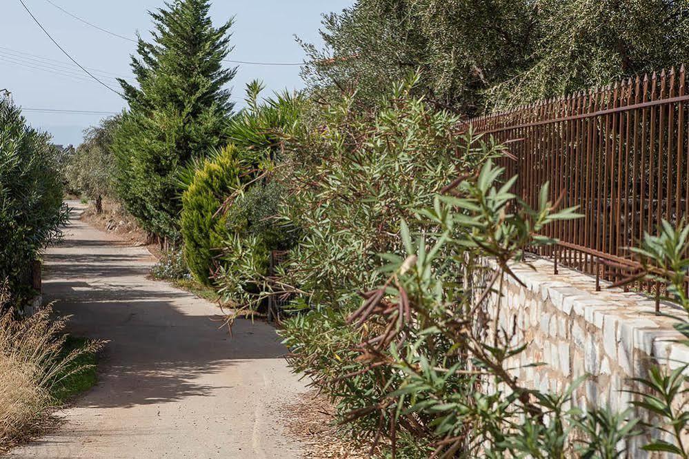 Ιώ Βίλα Στούπα Εξωτερικό φωτογραφία