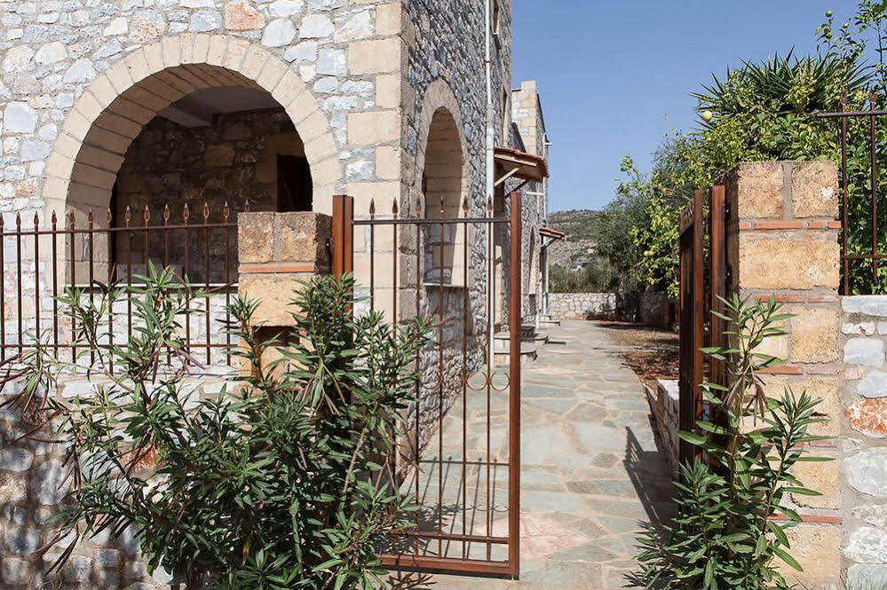 Ιώ Βίλα Στούπα Εξωτερικό φωτογραφία